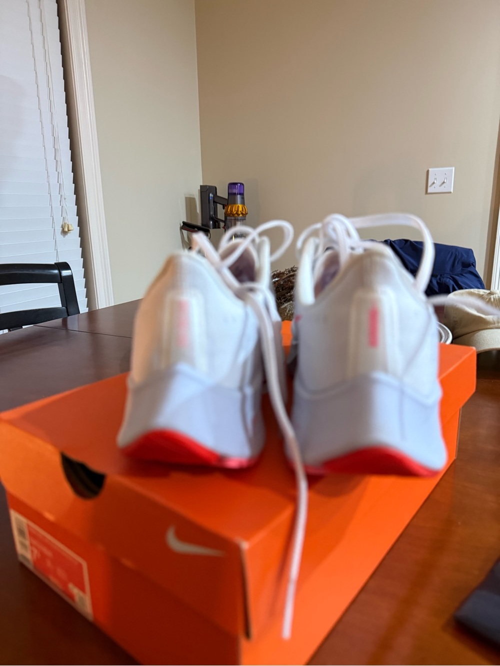 Nike Women's Pegasus 39 Size 7.5 - Picture 2 of 9